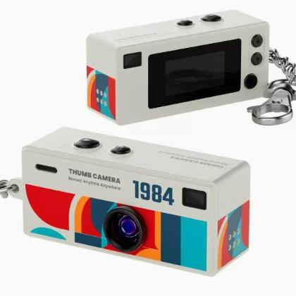 Vintage Thumb Camera: Snap Retro Memories Anytime, Anywhere!